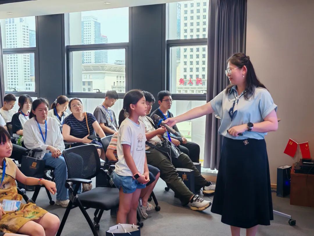 “科学筑梦·法治同行”——中学生走进今海瑞律师事务所法治教育主题活动圆满举行(图12)